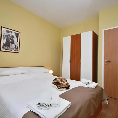 Brijuni Apartman Porec